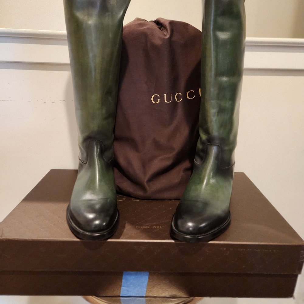 Gucci leather boots